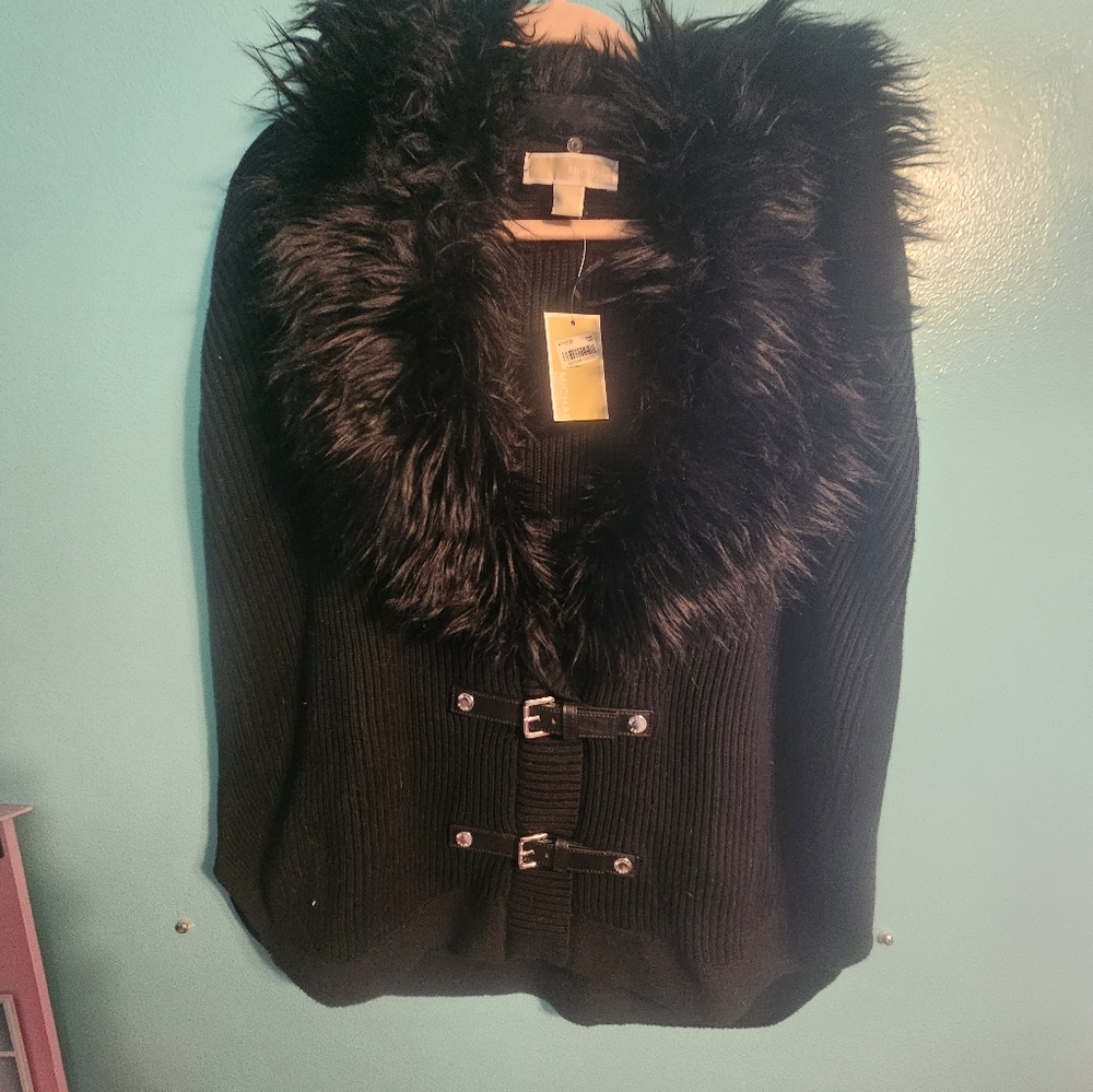 Michael Kor vest